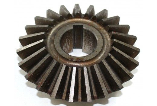 Kegelrad        23 Z