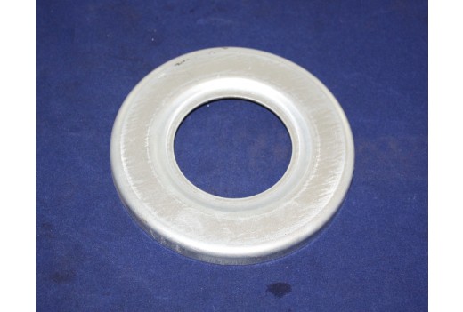 Flanschnabendeckel  425213