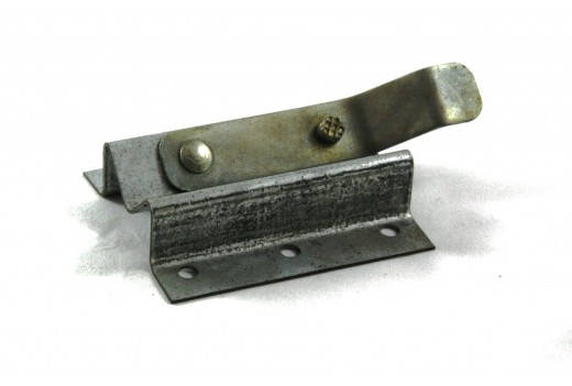 Halter, hinten mitte