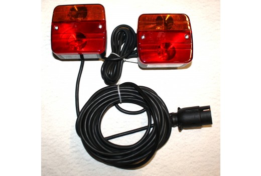 Beleuchtungssatz mit Magnethal