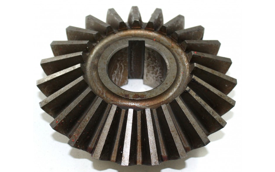 Kegelrad        23 Z