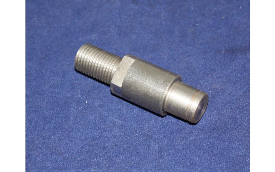Aufnahmebolzen 490-740N
