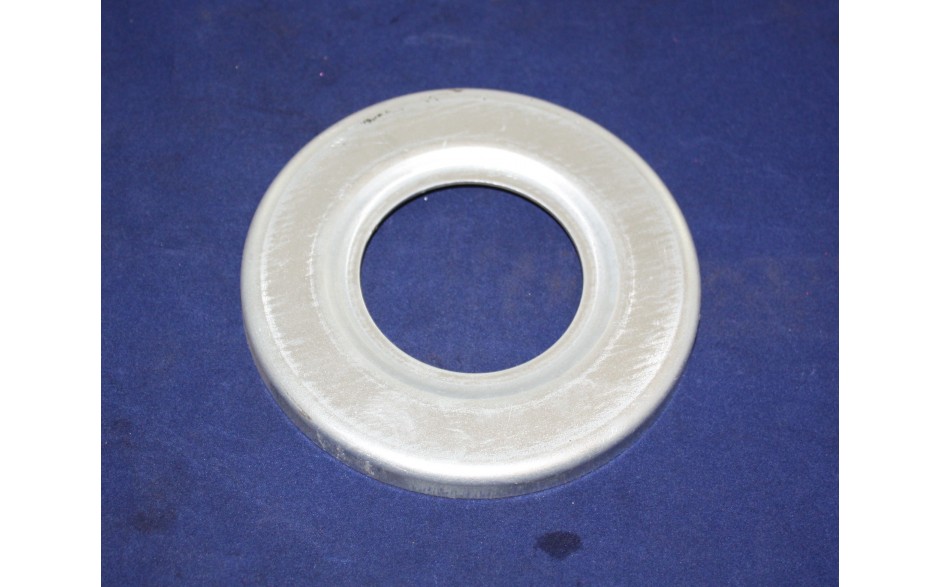 Flanschnabendeckel  425213