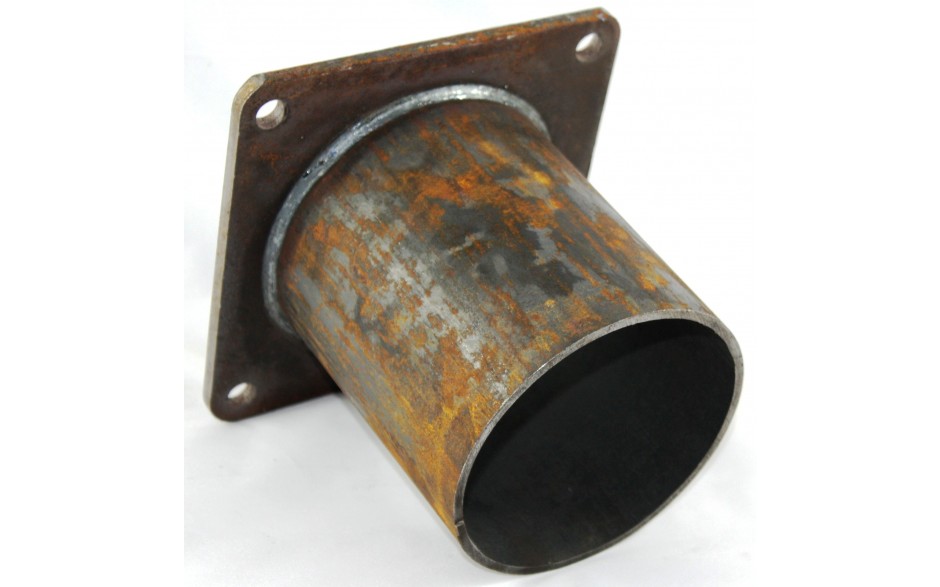 Flansch, schwarz mit Rohrstutz