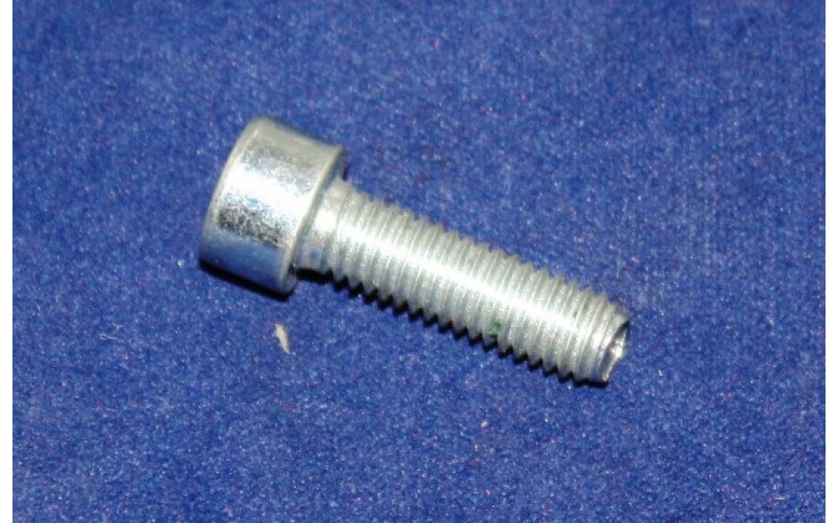 Zylinderschraube M 6 x 20
