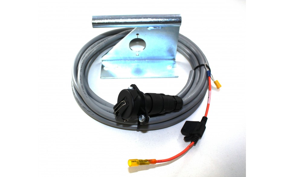 Konsole mit Batteriekabel