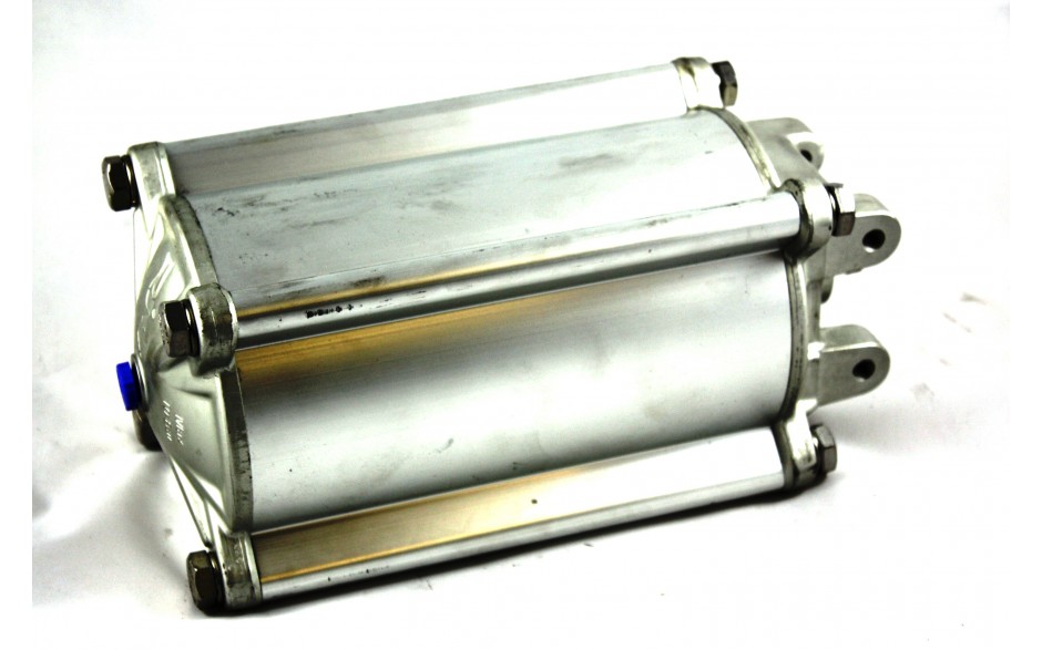 RIV Pneumatikzylinder 8"