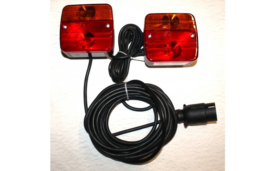 Beleuchtungssatz mit Magnethal